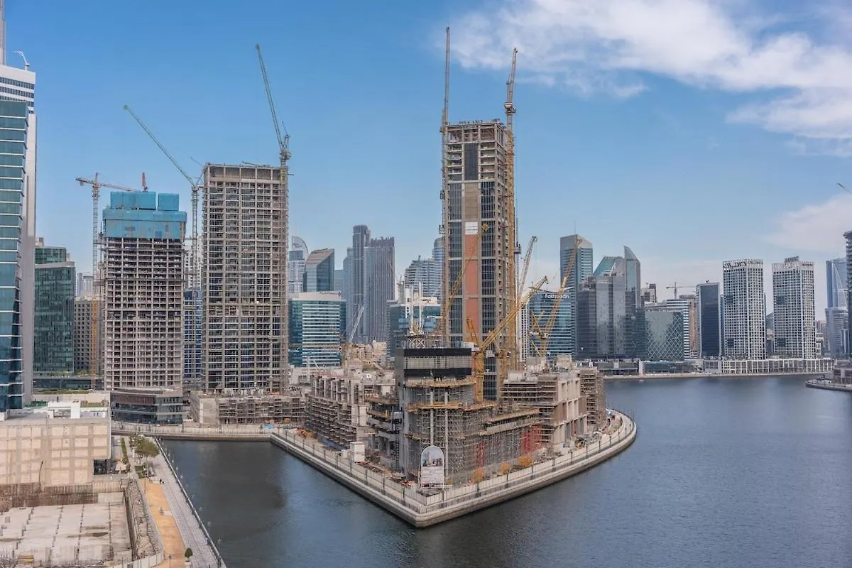 Luxurious 1-Bedroom Apartment At Churchill Tower With A Scenic City View! Dubai United Arab Emirates